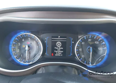 2019 Chrysler Pacifica Touring L z USA, uszkodzony, nr VIN 2C4RC1BG4KR665393